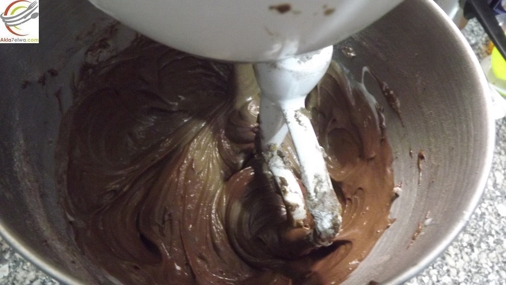 كب كيك الشيكولاتة chocolate cupcake