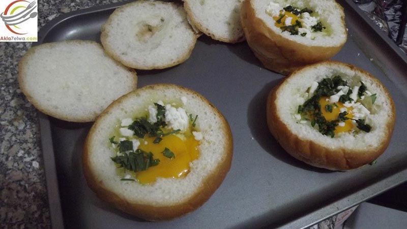 egg in bread bowl egg in bread bowl