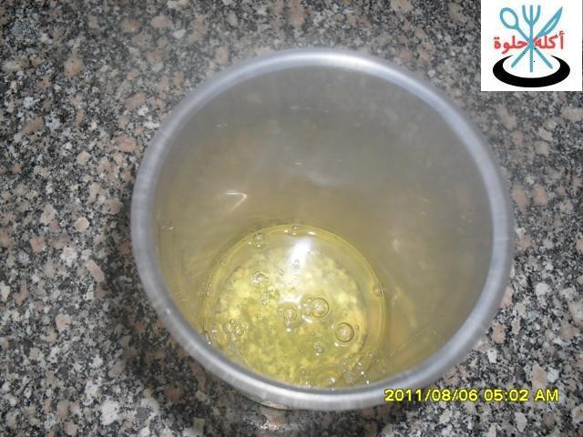 garlic sauce 1g